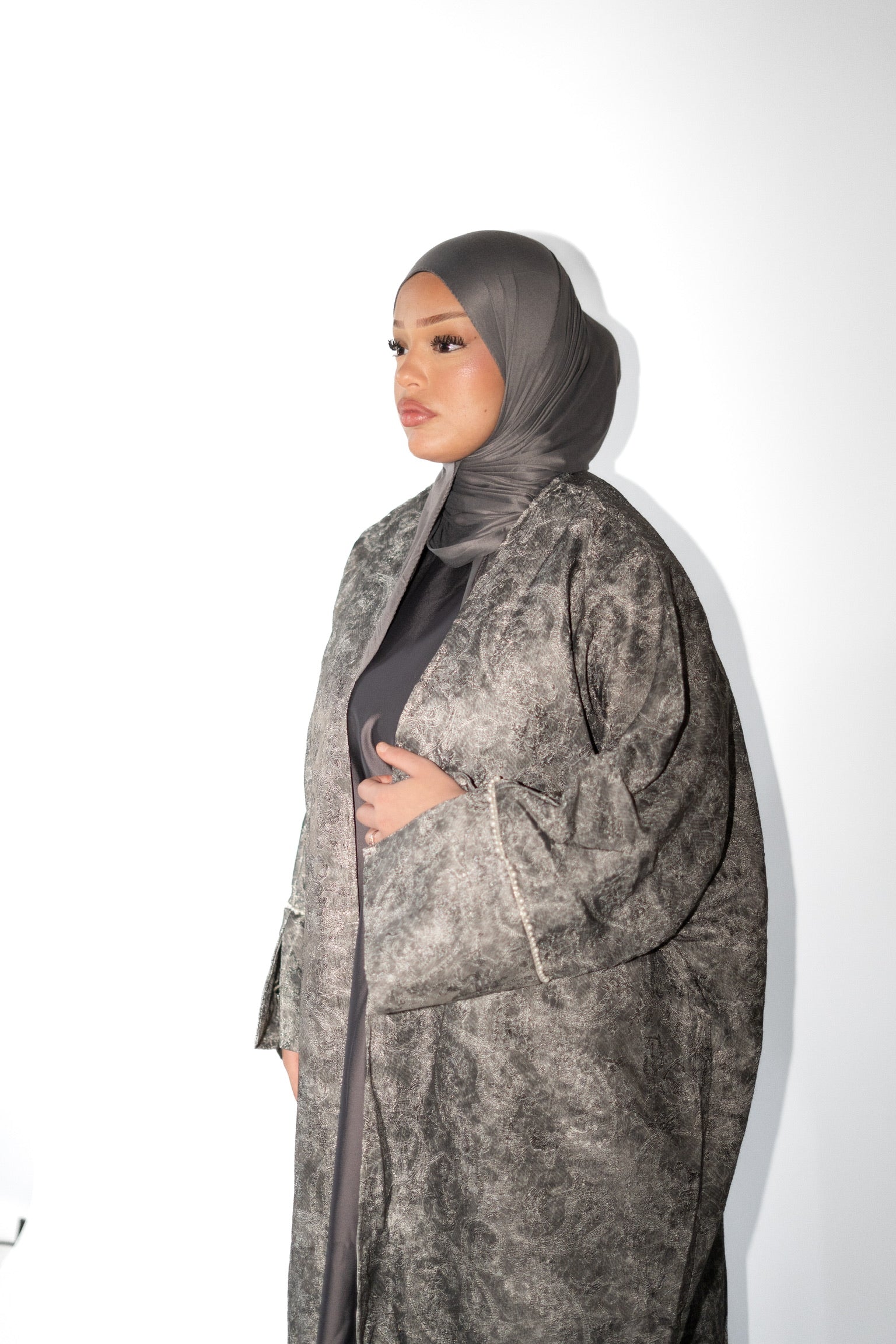 Set Ameera